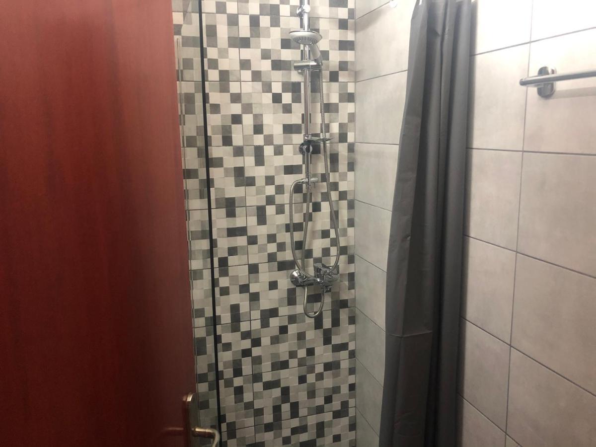 Makis Apartments Touzla Οφρύνιο Εξωτερικό φωτογραφία